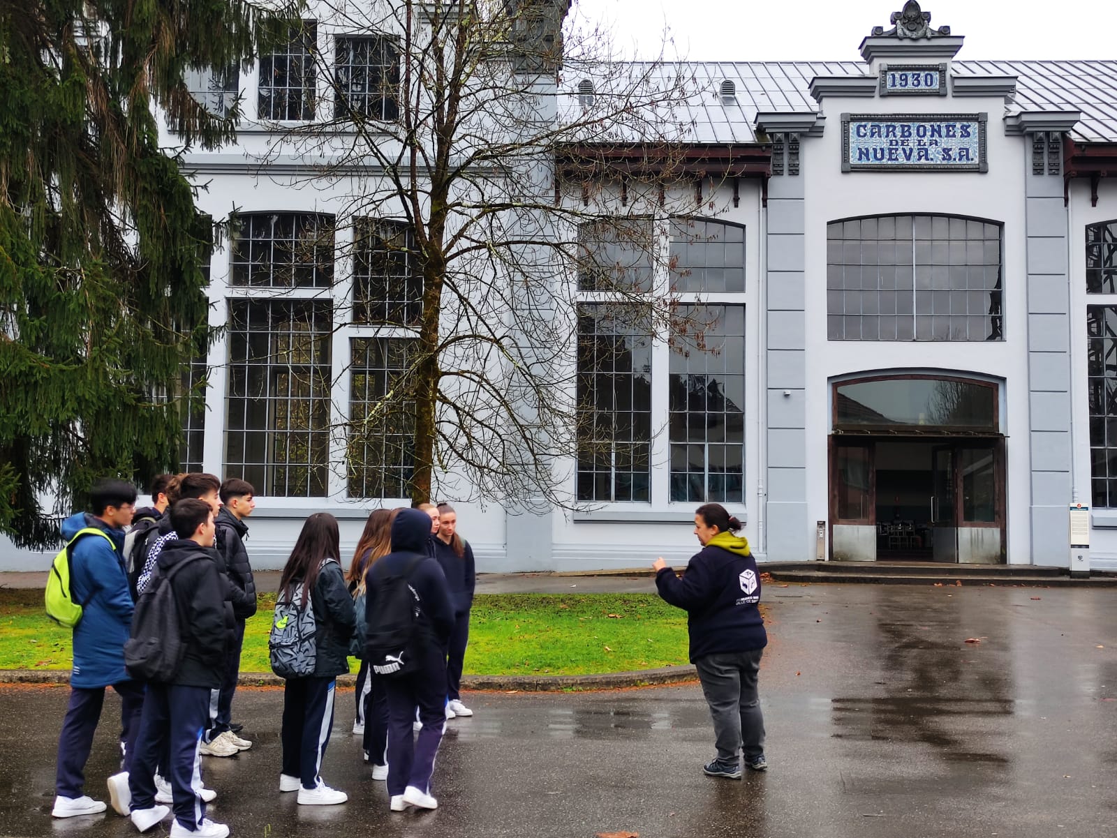 VISITA AL MUMI Y VALLE DEL SAMUÑO