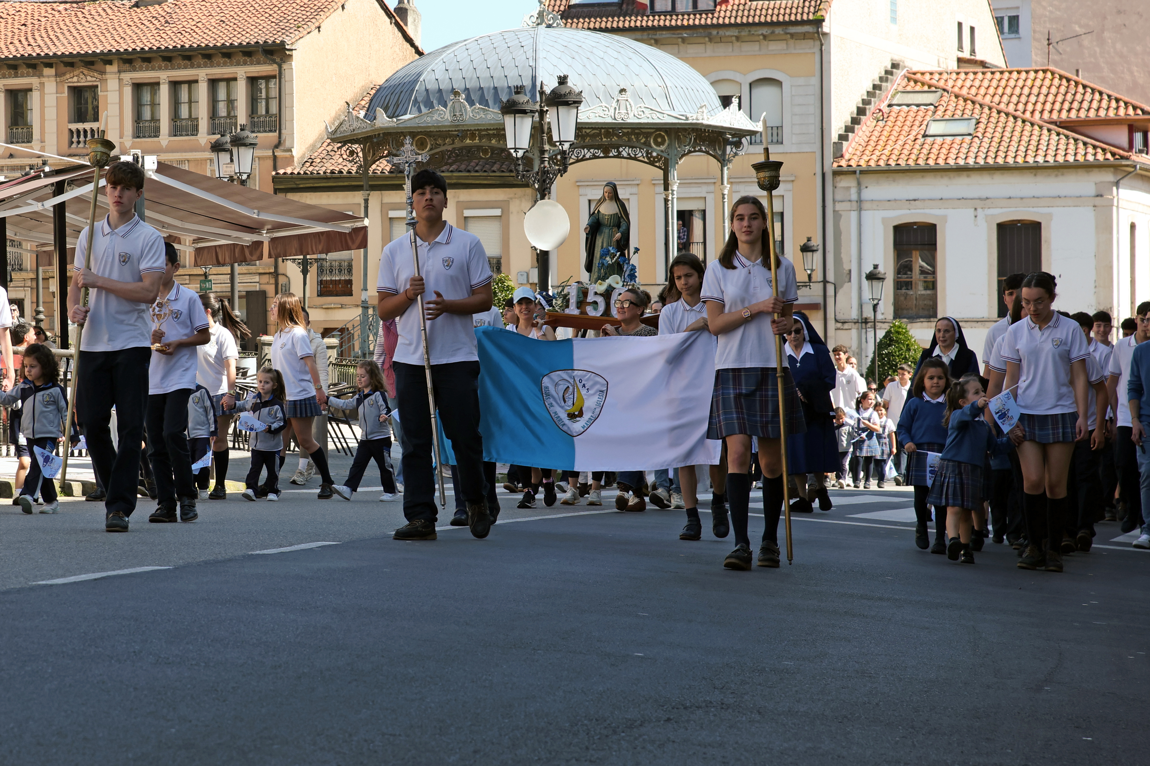 CROSS ESCOLAR LUGONES 2026 01